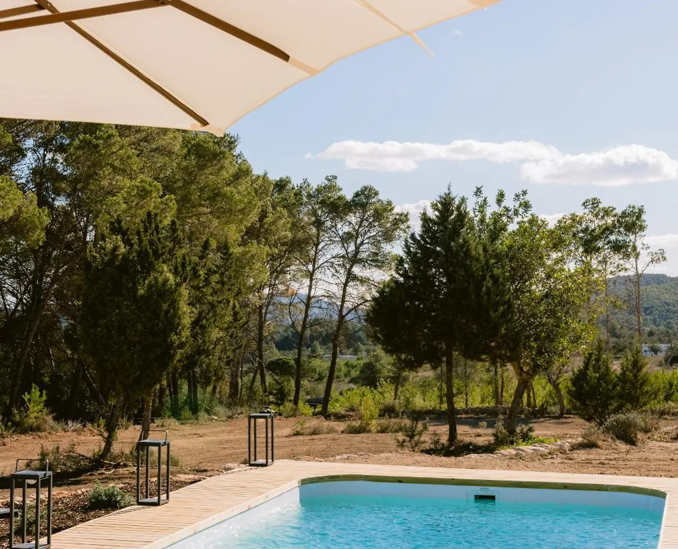 Villa Es Pujolet Renovada 100 Porcien Un Refugio De Paz En El Corazon De Ibiza Piscina Ac Diseno Tranquilidad El Verdadero Ibiza Sant Joan De Labritja